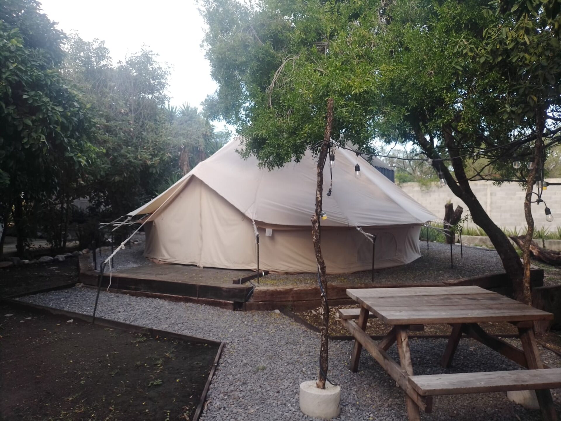 Glamping Cama King Size con Baño Privado